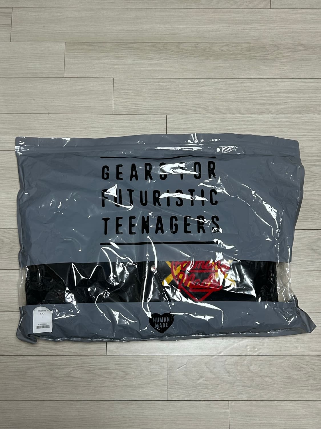 [L 새상품] 휴먼메이드 (HUMAN MADE) 카우스 KAWS 콜라보 상품이미지8