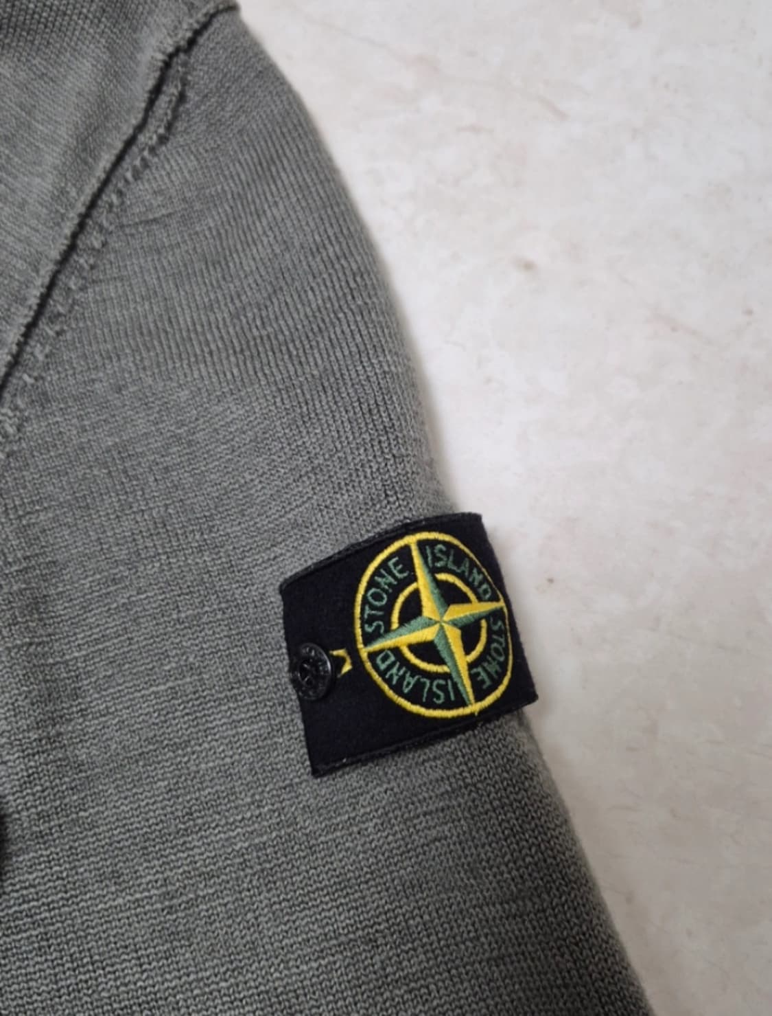 스톤아일랜드 니트집업[L] 상품이미지2