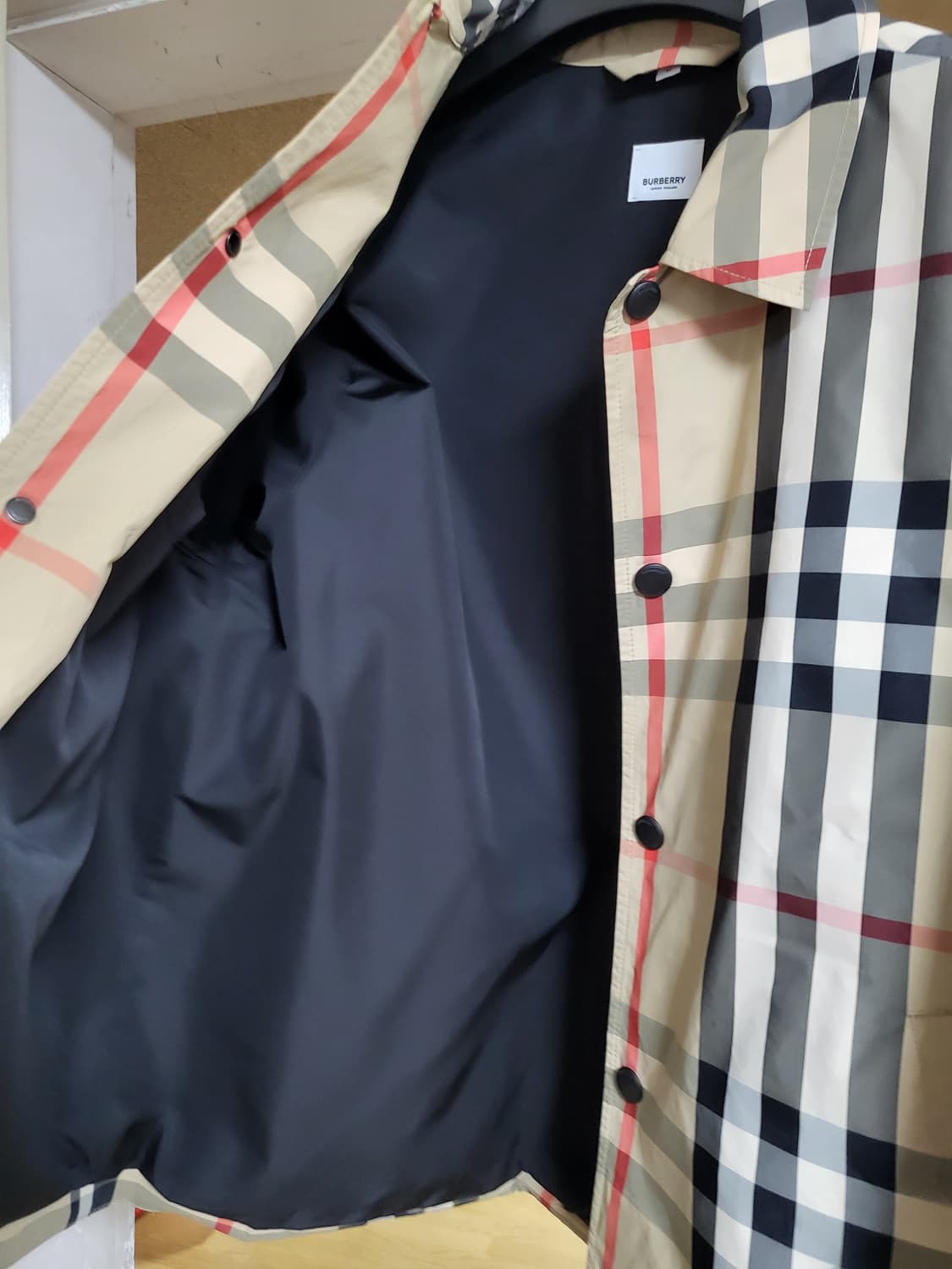 23SS 버버리 체크 자켓 m 상품이미지5