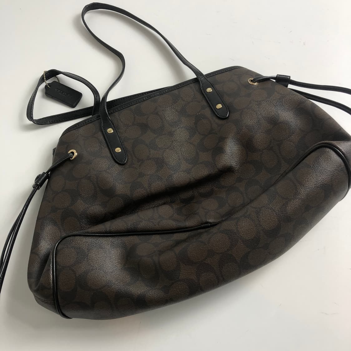 코치 시그니처 숄더백 상품이미지6