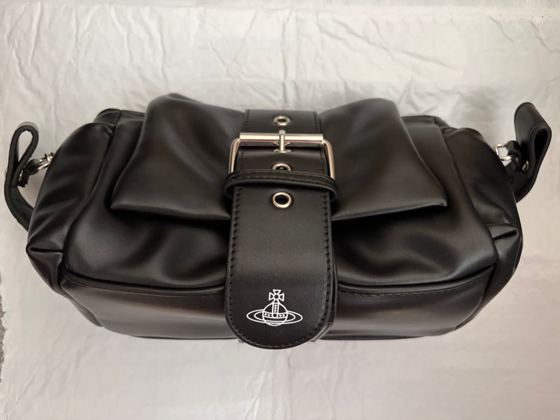 비비안웨스트우드 숄더백 상품이미지1