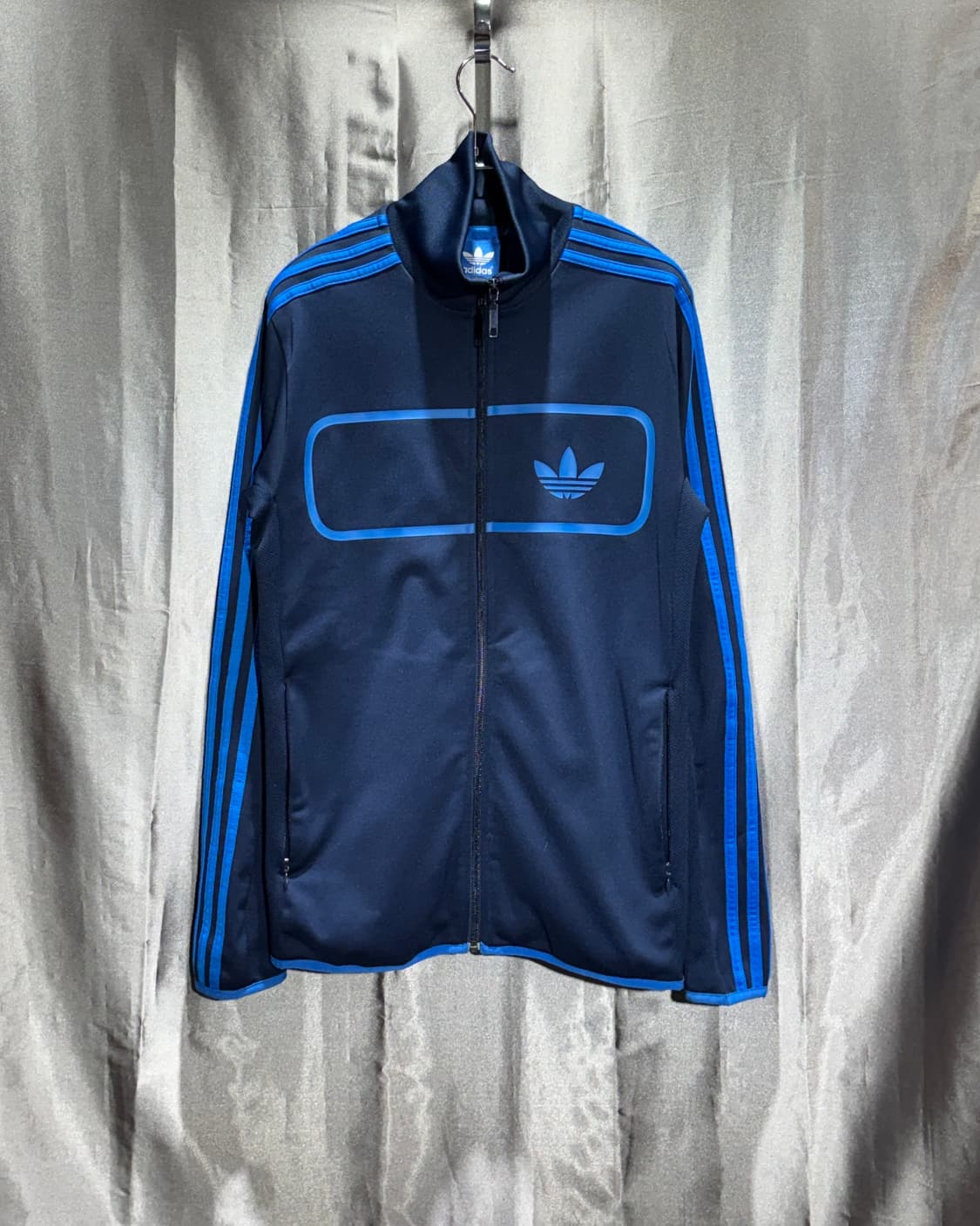 L 아디다스 파이어버드 박스 네이비 트랙탑 상품이미지2