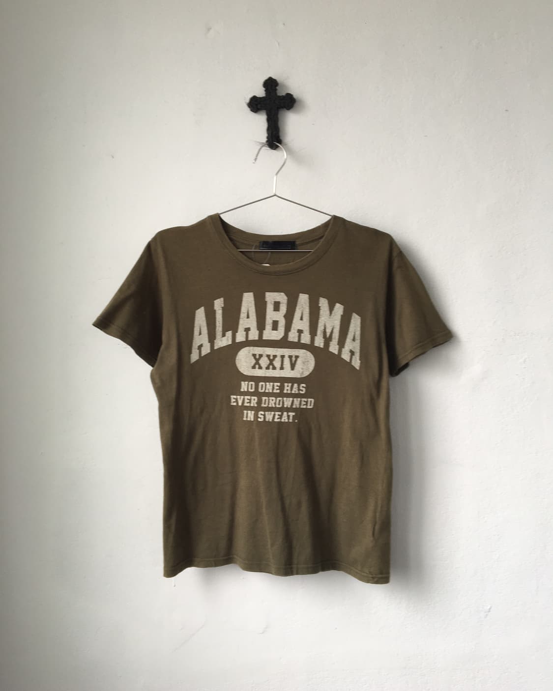 Lettering printing khaki t shirt 상품이미지1