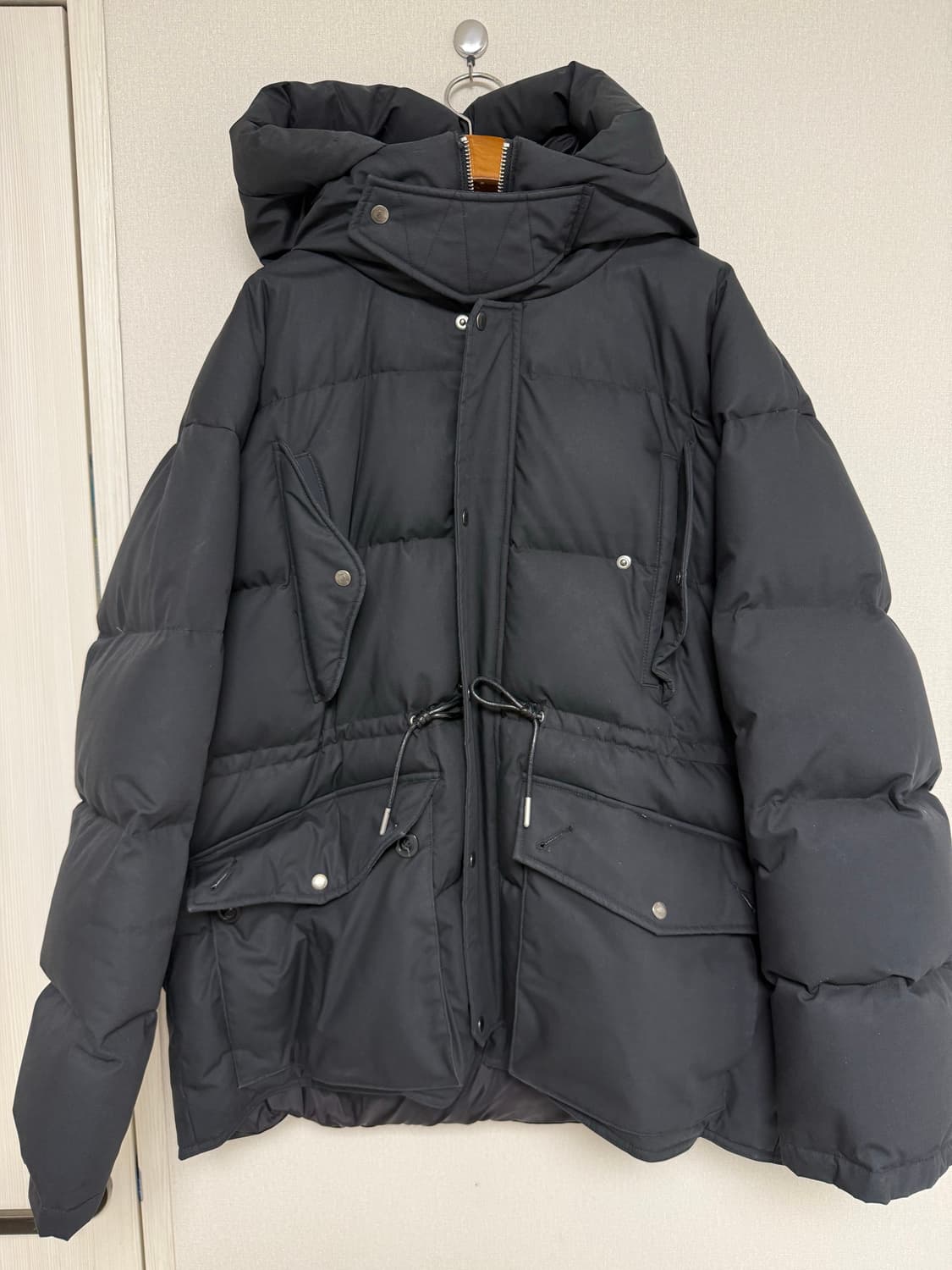 유니폼브릿지 카라코람 90/10 다운 파카 (XL / 110) 상품이미지1