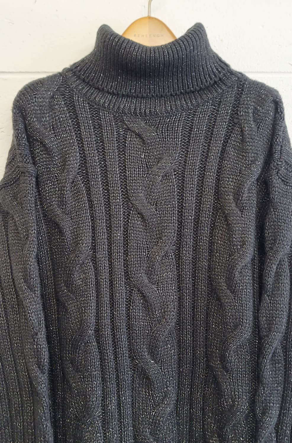 [110.XXL] NO Brand 꽈배기 케이블 목폴라니트 판매 상품이미지3