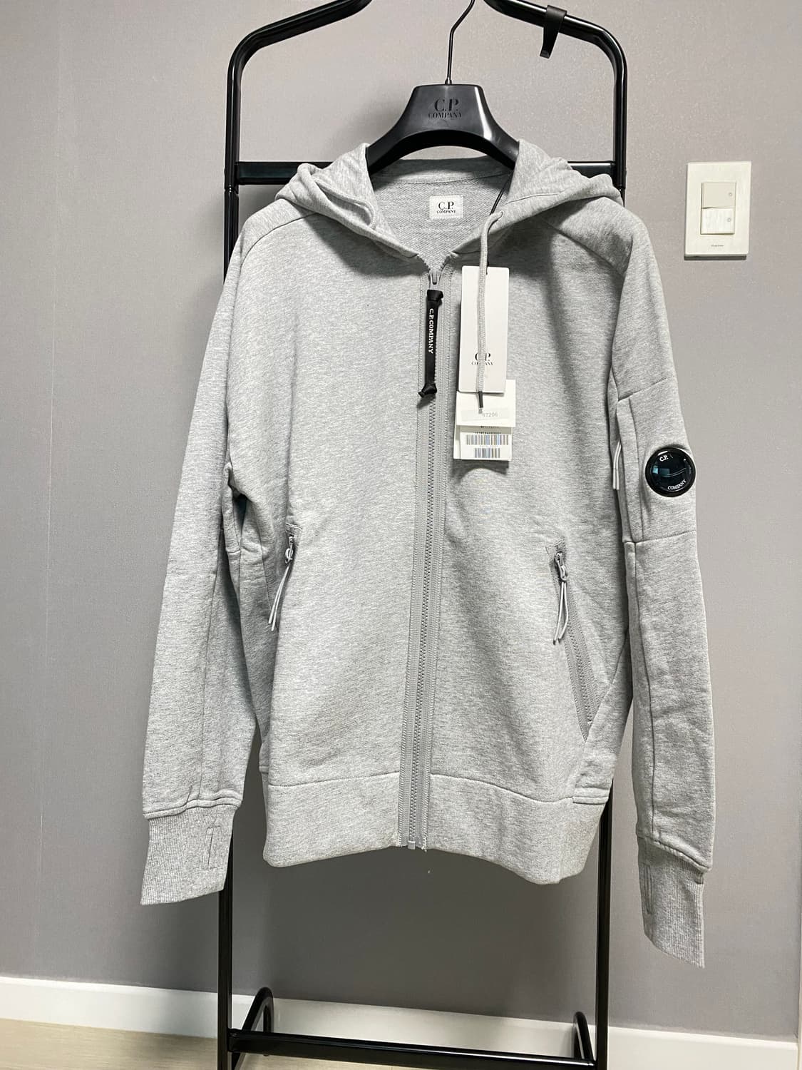 cp컴퍼니23fw  후드집업 그레이 상품이미지1
