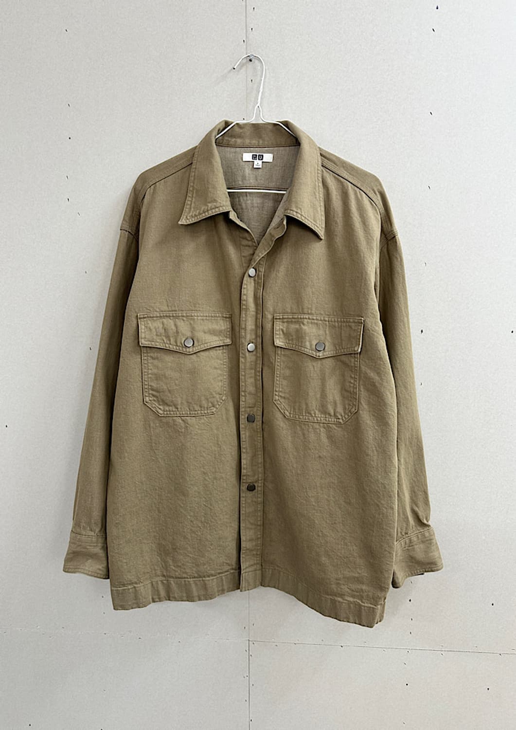 유니클로U 오버핏 데님 셔츠 자켓 L  상품이미지2