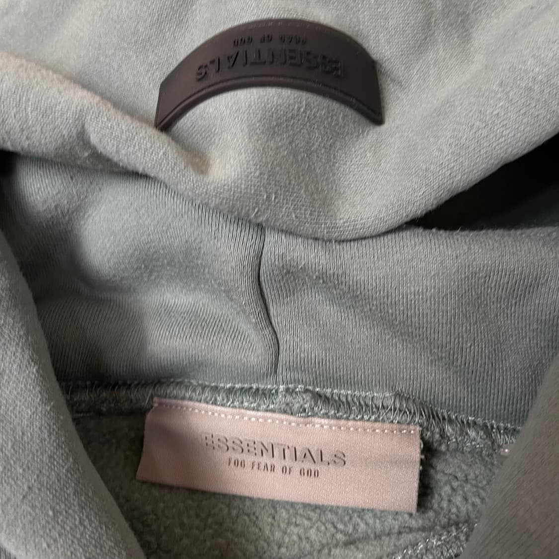 피어오브갓 에센셜 연그린 약기모 후드티 S 상품이미지4