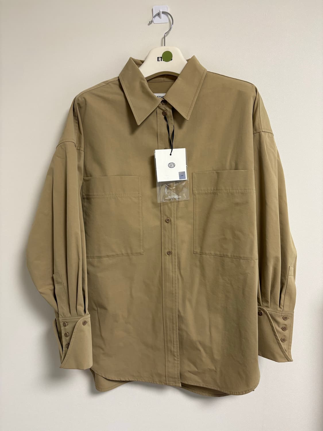 에토스 오버핏 커프스 셔츠 베이지 (새상품) 상품이미지4