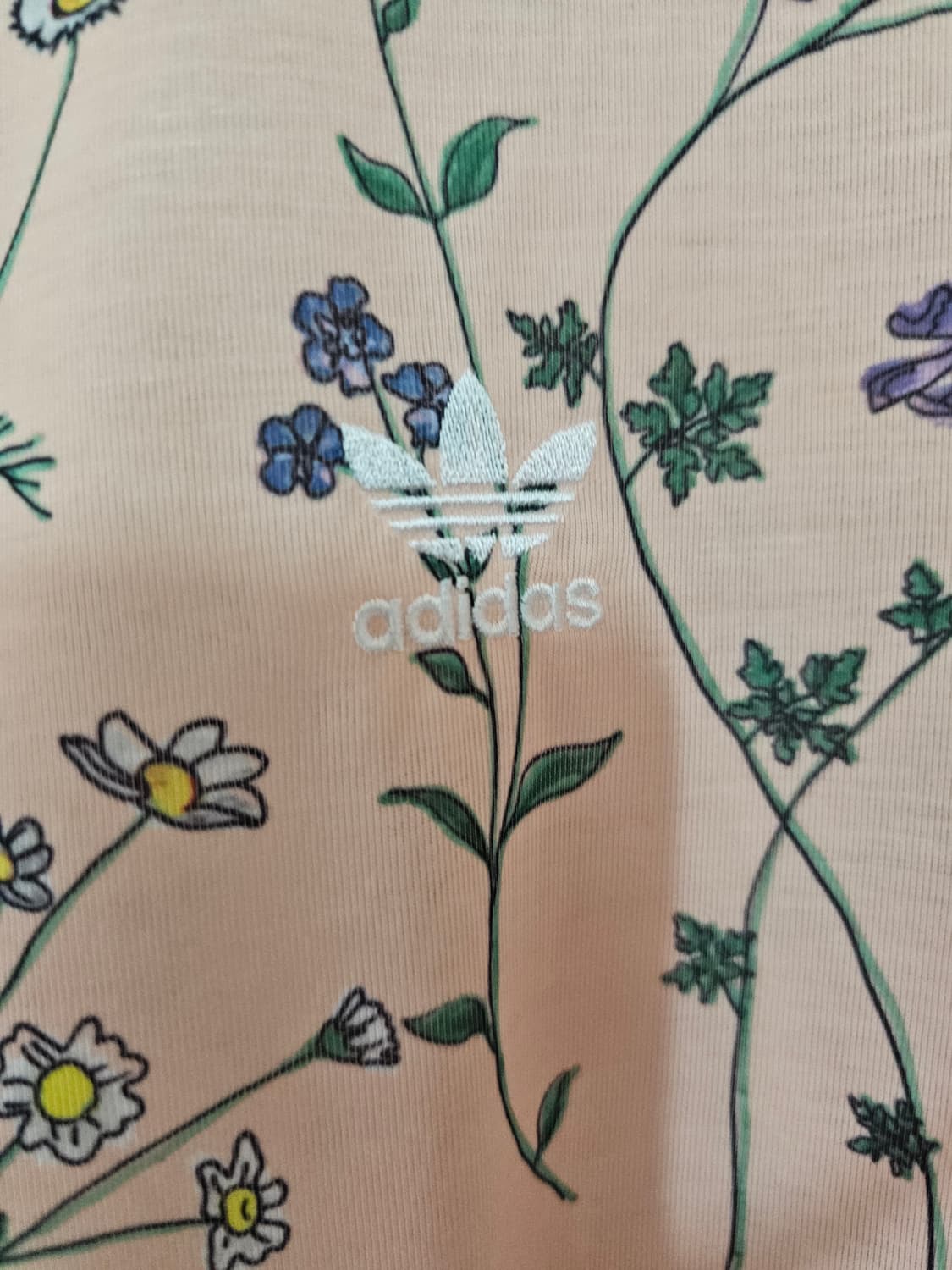 아디다스  팔부분  삼선 살구색 야생화 패턴  오버핏 55 새거 상품이미지4