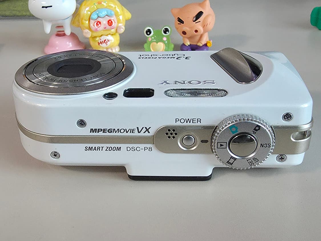 소니 사이버샷 DSC-P8 빈티지 디지털카메라 상품이미지2