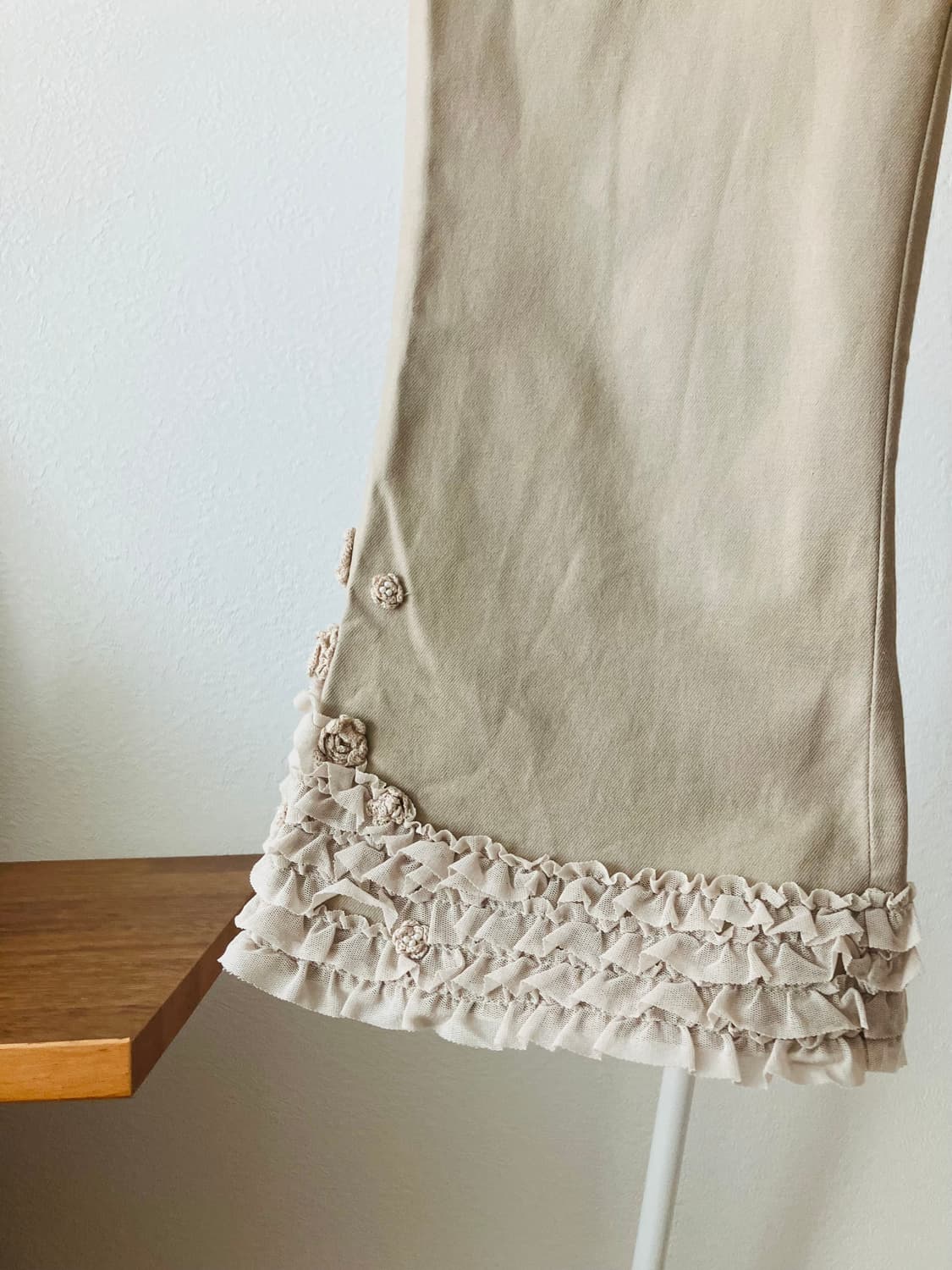 핑크하우스 여성 밑단 레이스프릴장식 면바지 카프리팬츠 모리걸 상품이미지2