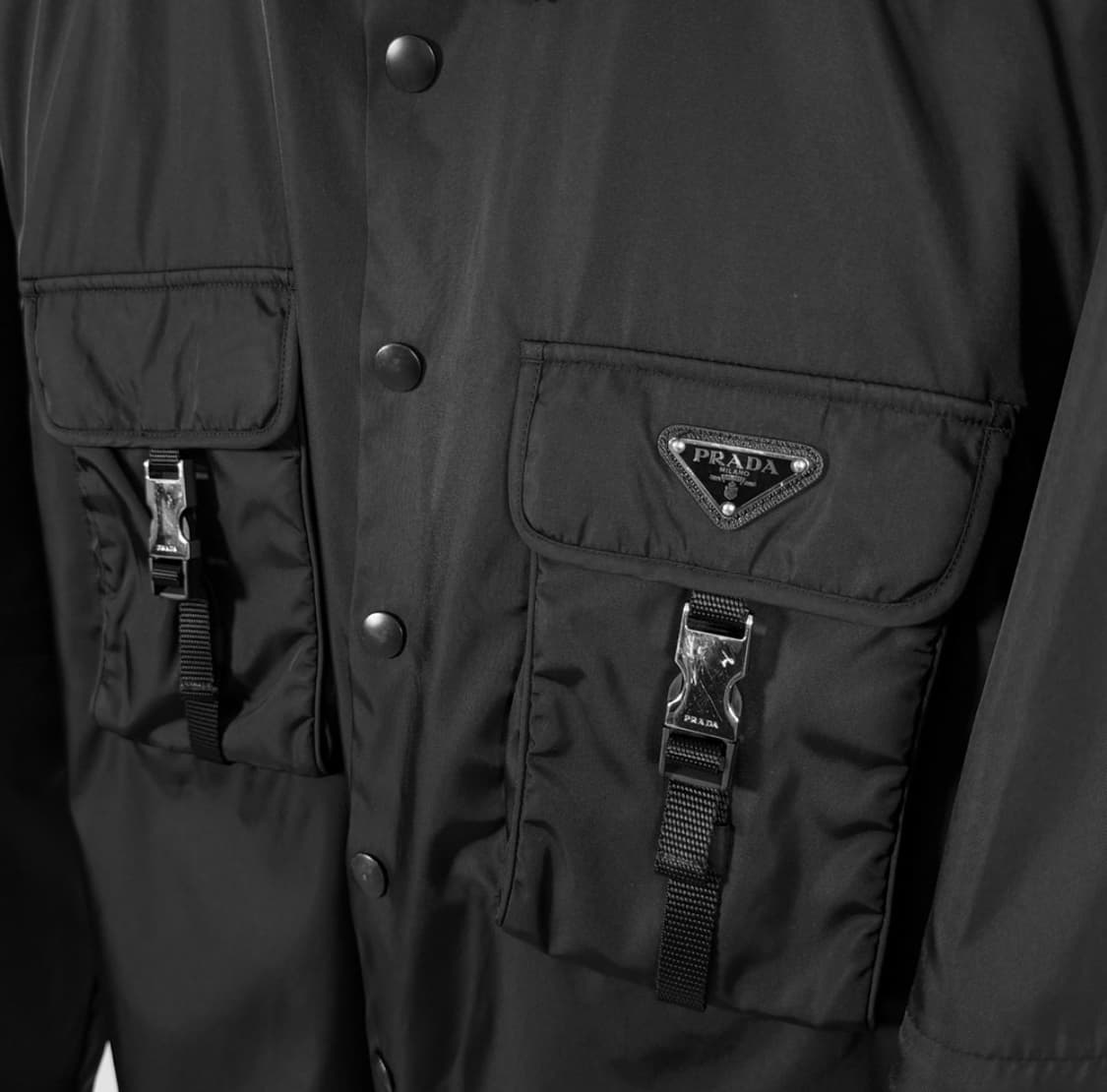 [XL] 프라다 남성 삼각로고 리나일론 버클 분리 변형 셔츠 자켓 블랙 상품이미지5