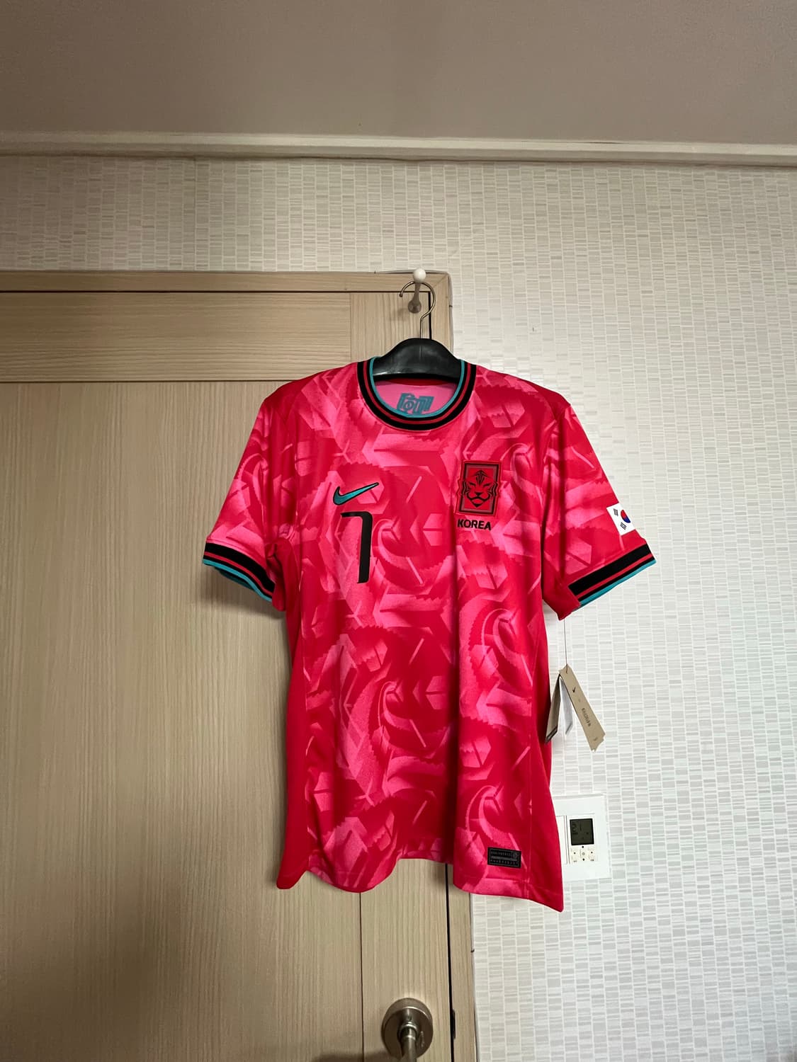 [100] 대한민국 24-25 홈 유니폼 손흥민 마킹 상품이미지1