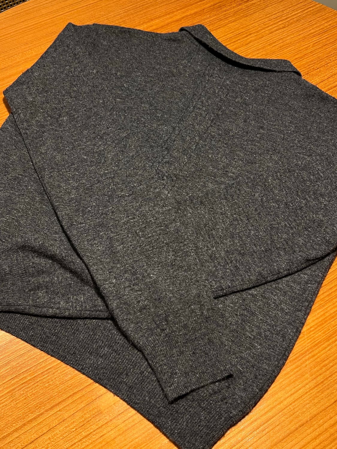 웨이비니스 25fw 캐시미어 울 블렌드 니트 카라티 상품이미지4