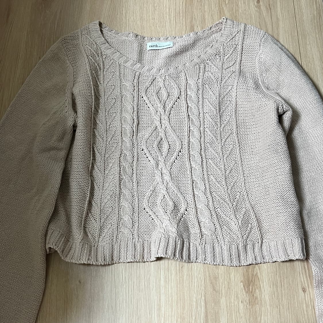 어스뮤직 뮤트 연핑크 크롭 케이블 니트 오월빈티지 상품이미지3