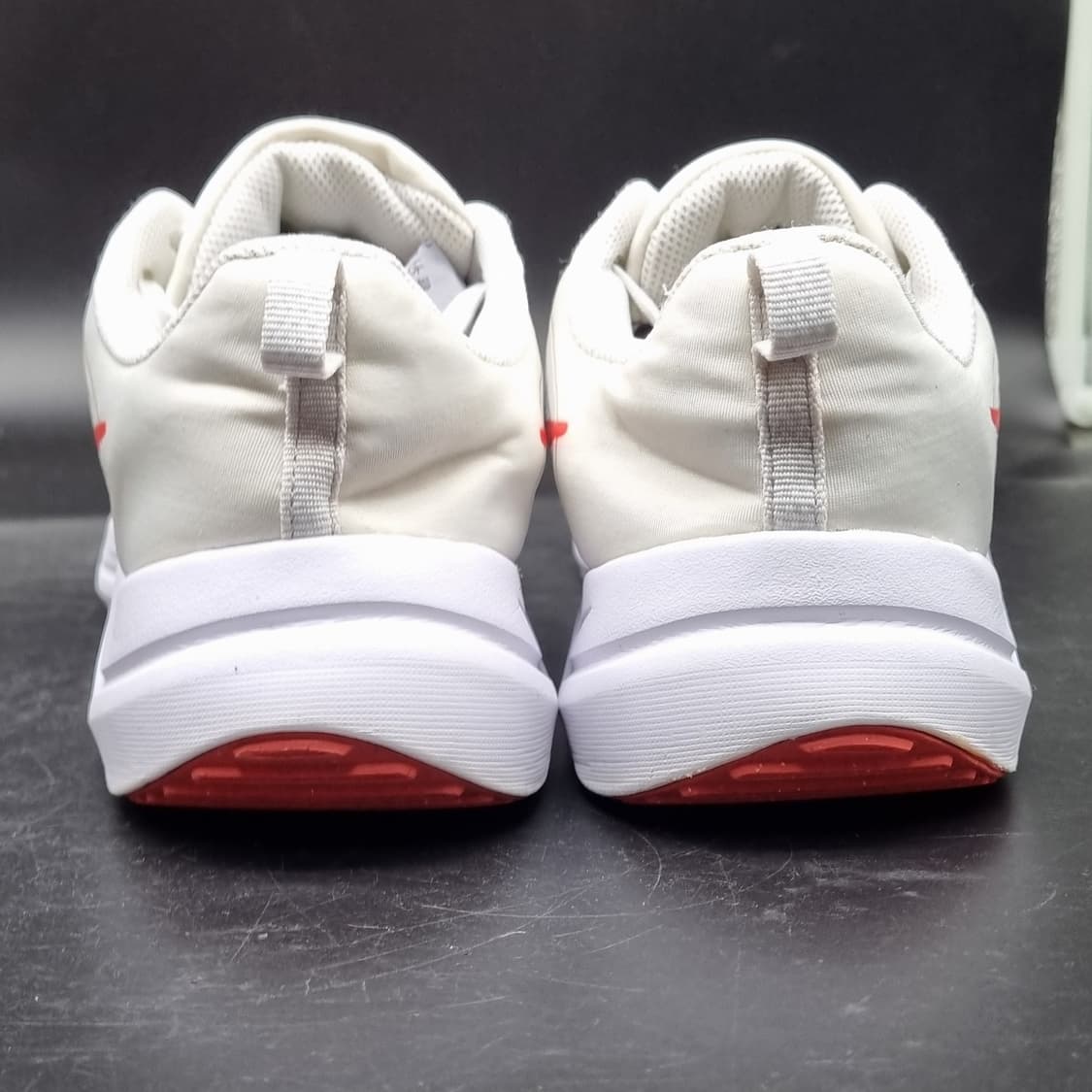 나이키 다운시프터12  남성런닝화 270 상품이미지4