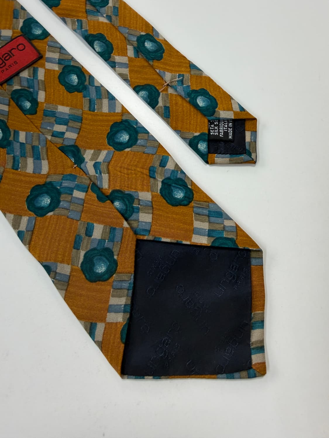 웅가로 (Ungaro) 실크 넥타이 9.3cm 상품이미지5