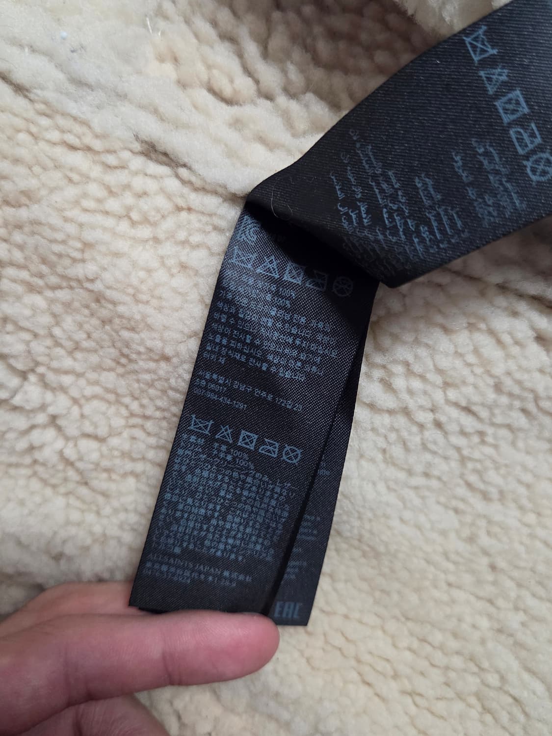 (블랙핑크 지수 착용) [올세인츠] 팔리 시어링 무스탕 | 00006 상품이미지6