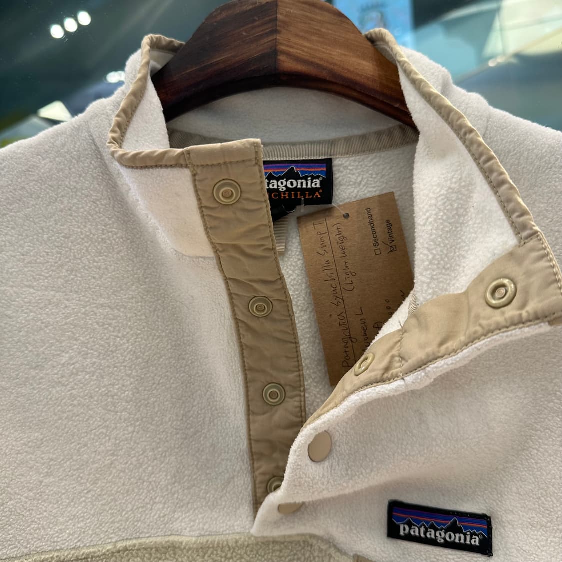 파타고니아 신칠라 스냅티 ’아이보리/베이지‘ 상품이미지5