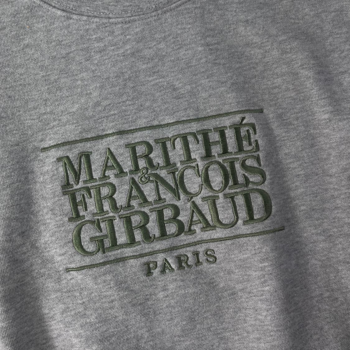 W 95 마리떼 프랑소와 저버 크롭 맨투맨 상품이미지2