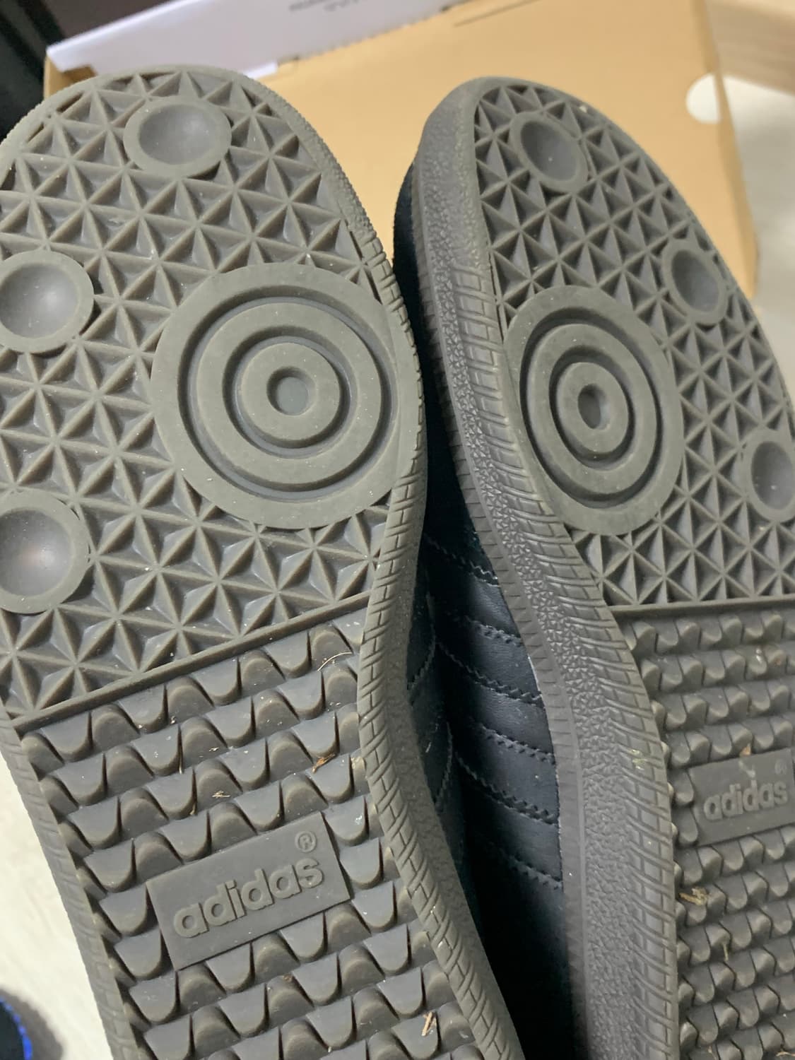 아디다스 삼바 블랙 상품이미지5