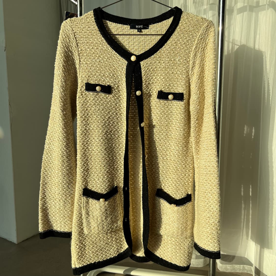 ROPE 라이트옐로우 트위드 진주버튼 부클레 가디건 M 상품이미지10