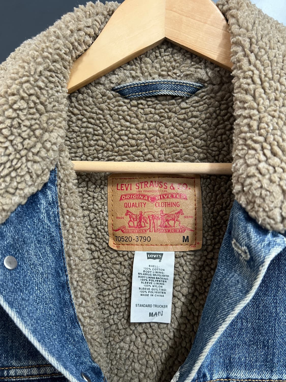 Levis 리바이스 쉐르파 스탠다드 트러커 자켓 상품이미지5