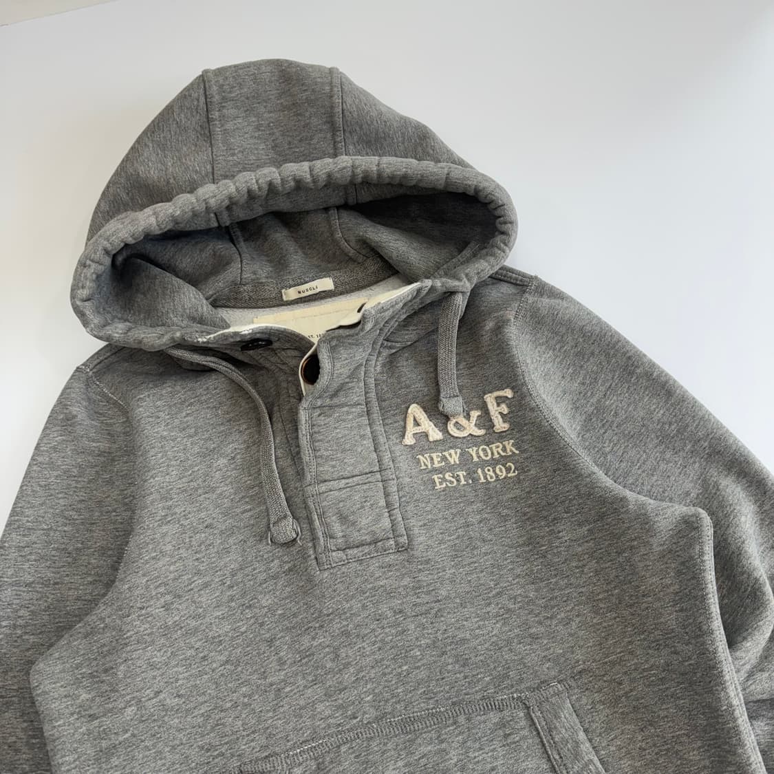 Abercrombie 아베크롬비 버튼업 그레이 후드티 상품이미지4