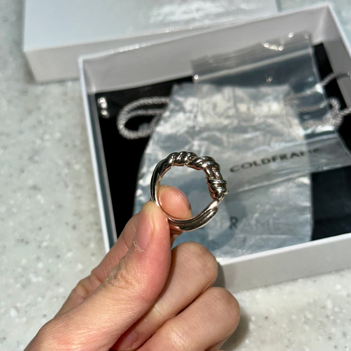 coldframe 콜드프레임 실버 꼬임 매듭 반지 상품이미지2