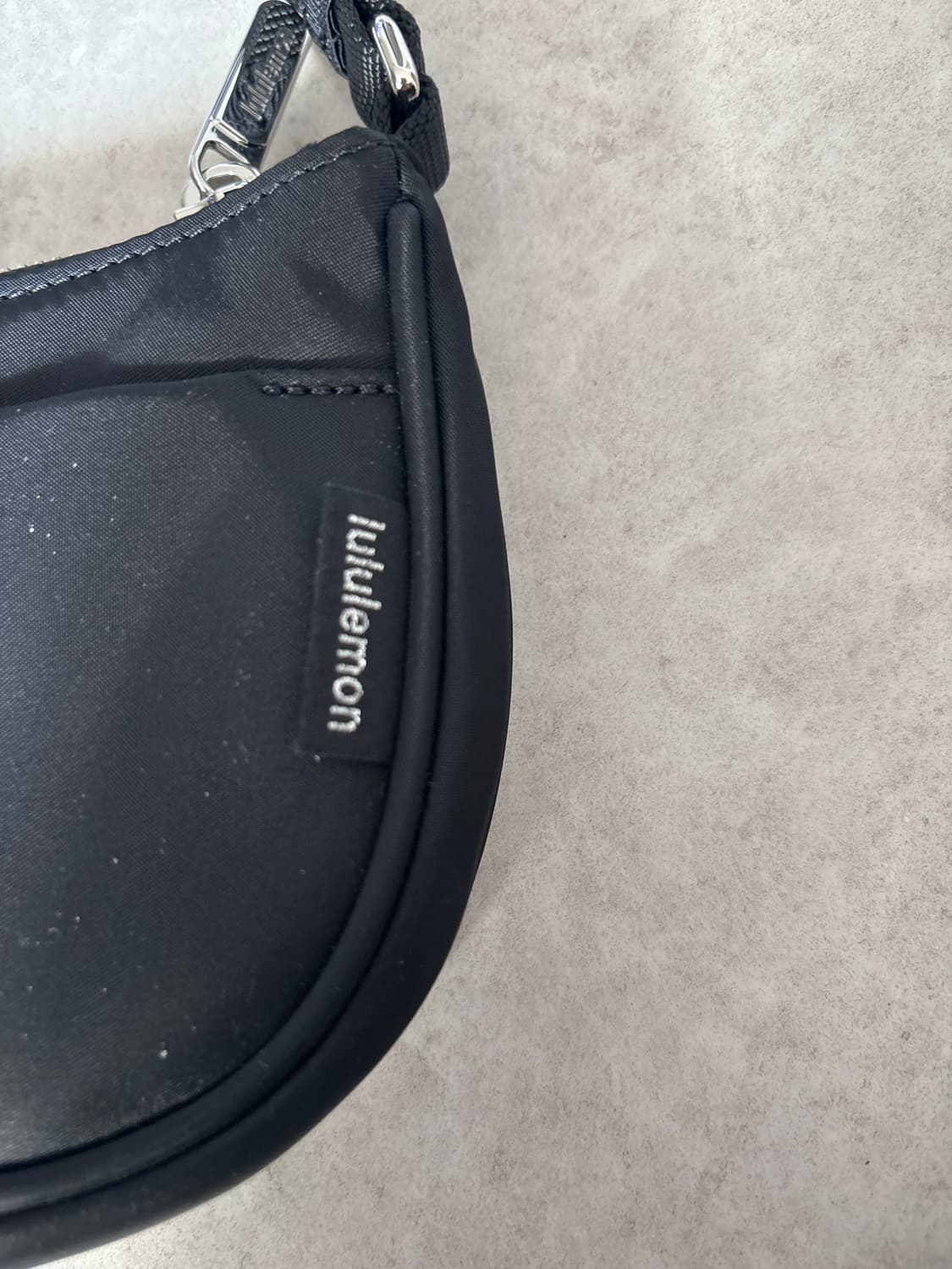 룰루레몬 미니 가방 상품이미지2