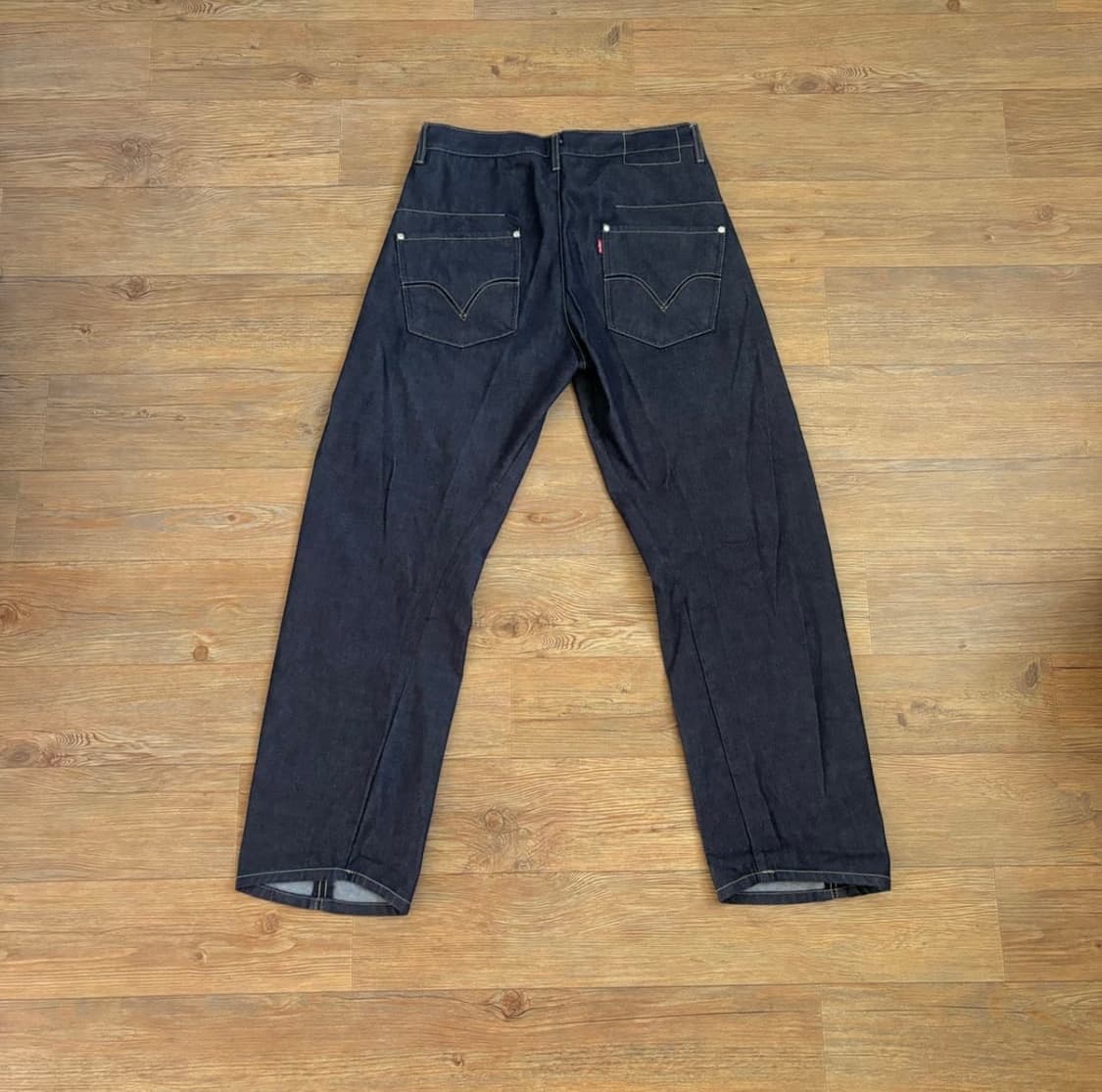 리바이스 엔지니어드 28 상품이미지2