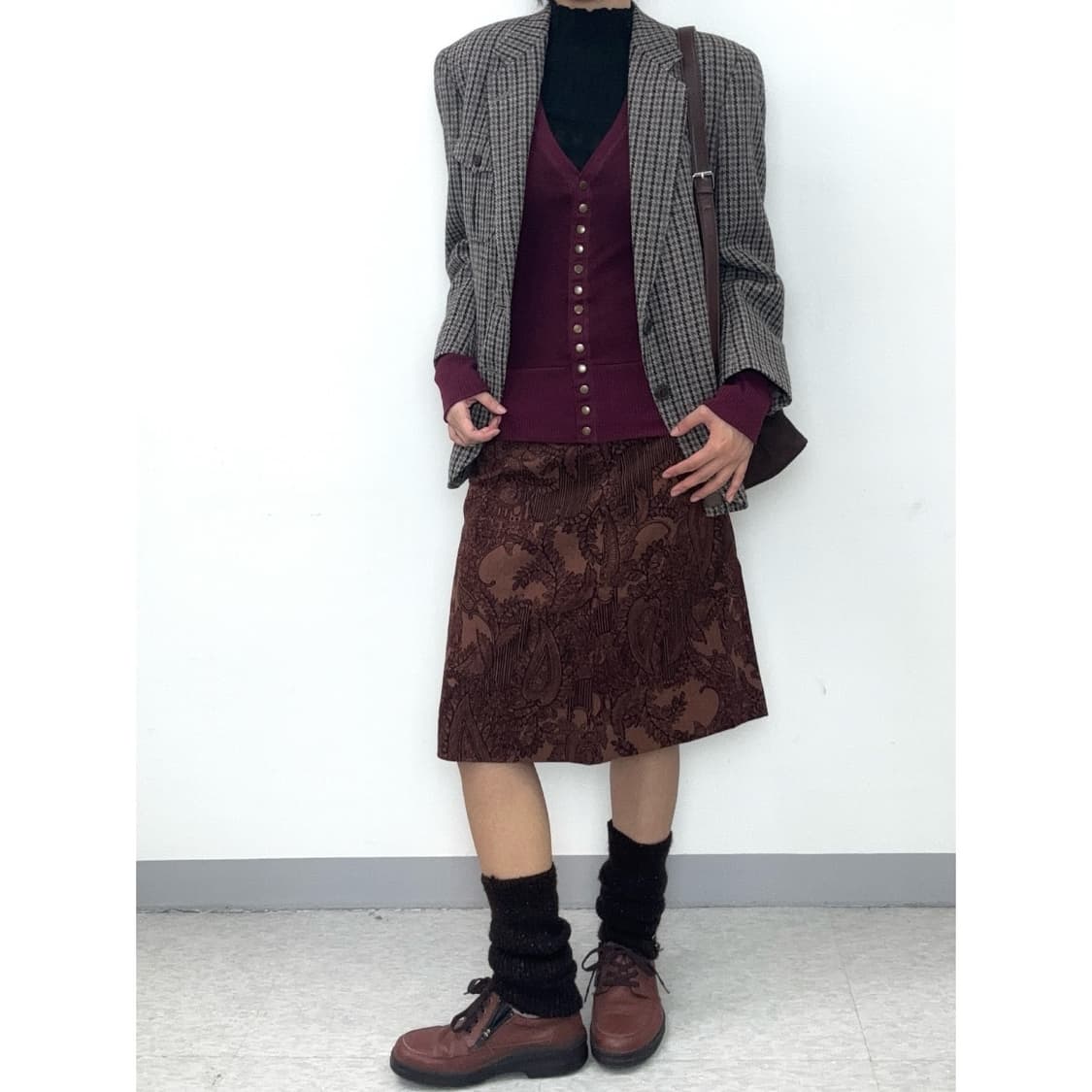 빈티지 오리엔탈 브라운 미디 스커트 상품이미지1