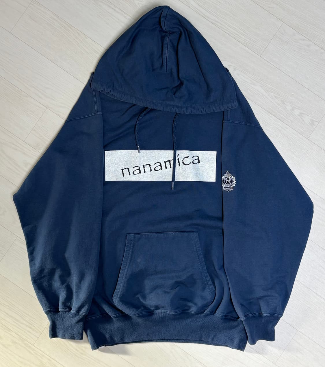 나나미카 로고 후디 상품이미지1