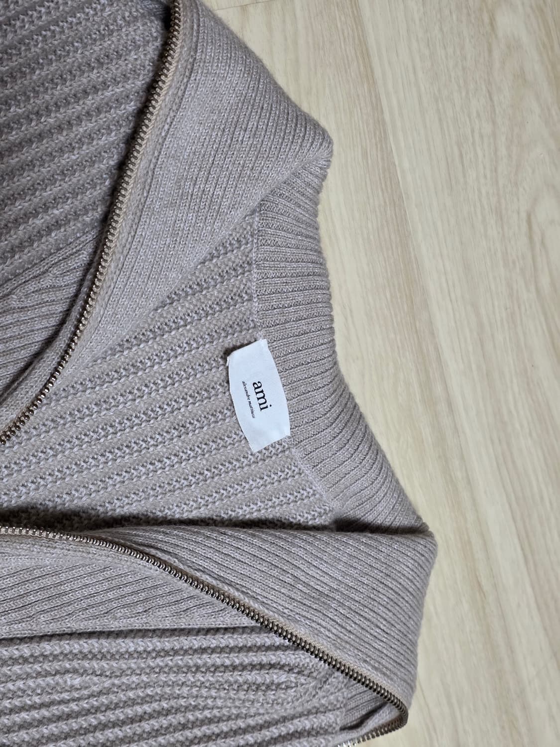 아미 니트 집업 상품이미지2