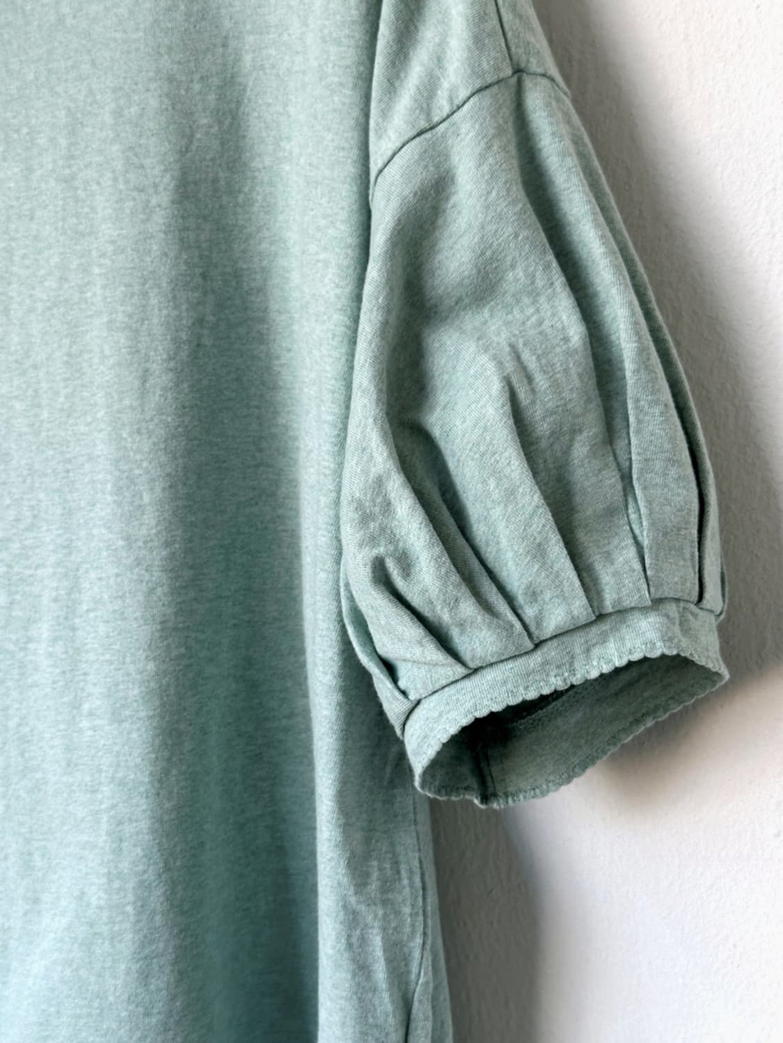 Cotton puff sleeve design pullover top 상품이미지2
