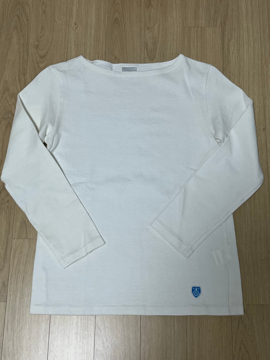 오르치발 화이트 롱슬리브 상품이미지2