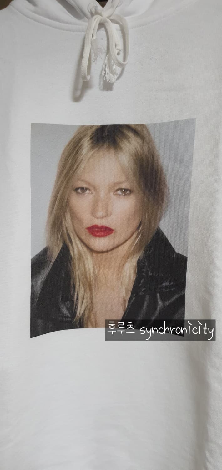 생로랑 케이트모스 후드티 상품이미지6