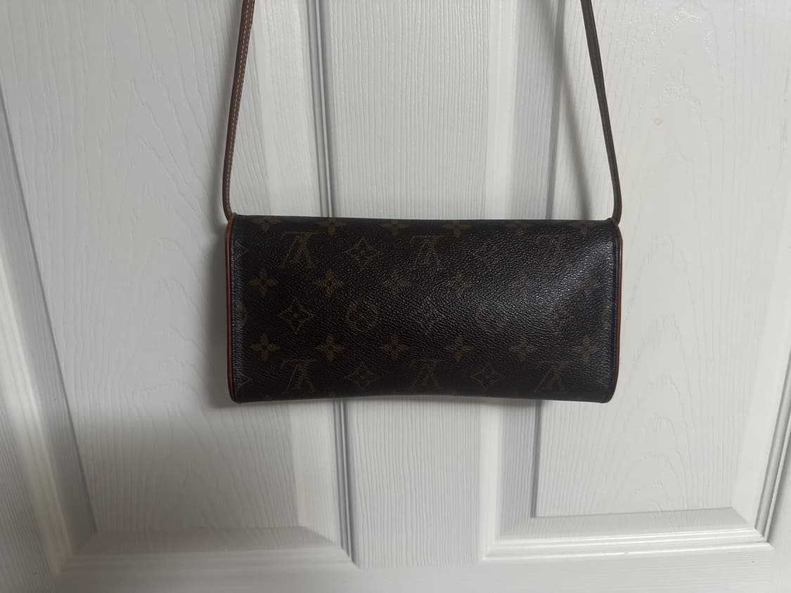 루이비통 포쉐트 트윈 PM숄더백 상품이미지2