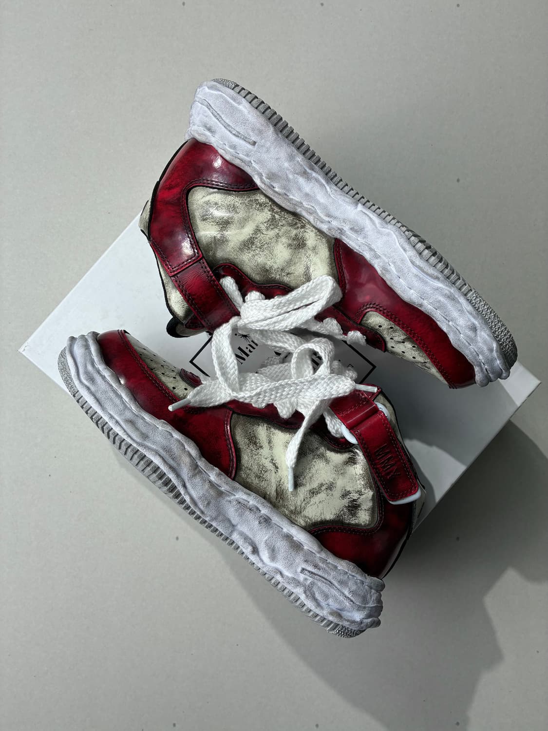 메종 미하라 야스히로 웨인 OG 솔 브러쉬드 페이턴트 하이탑 레드 41 상품이미지2