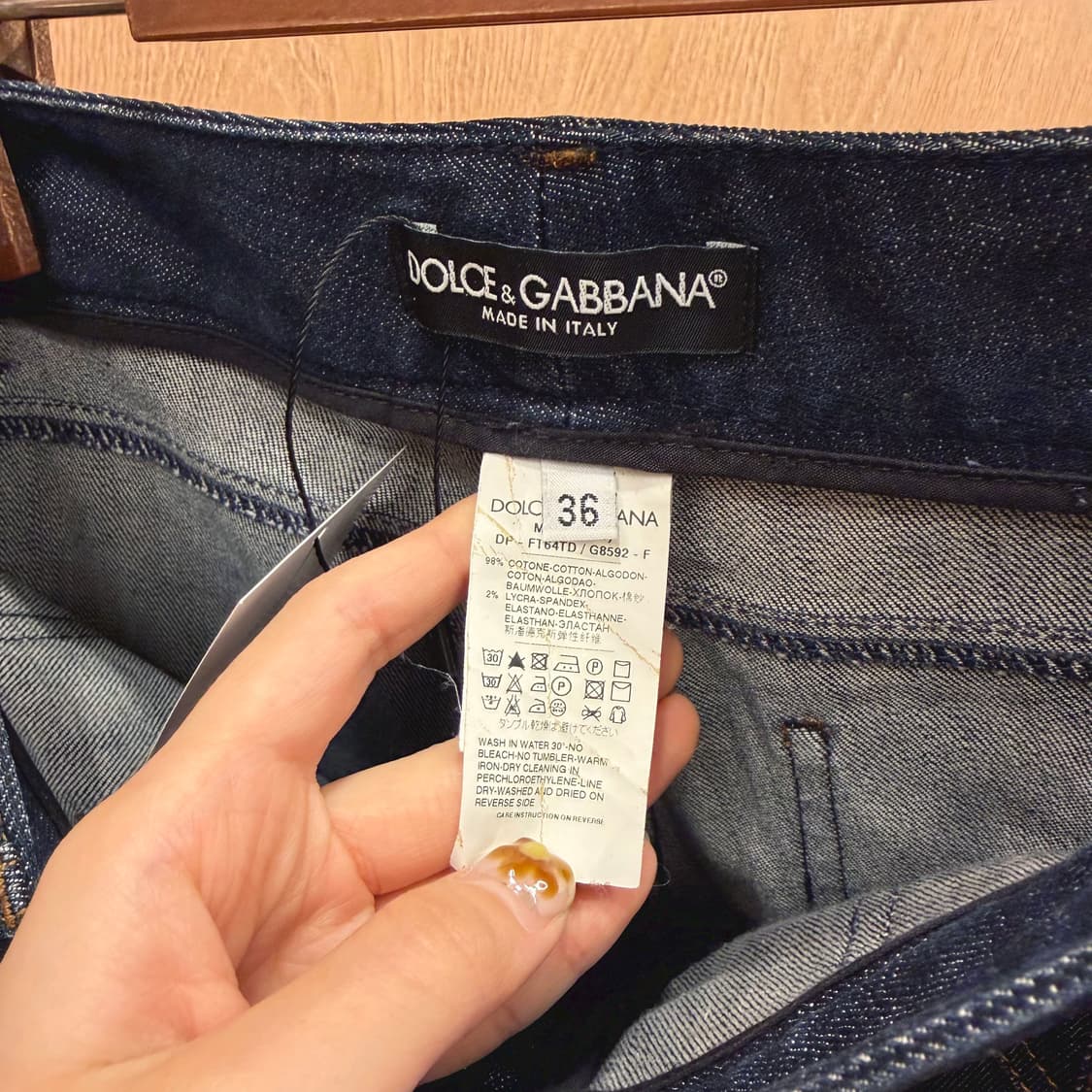 돌체앤가바나 데님 팬츠 라운드 포켓 디테일 슬림 스트레이트핏 인디고 상품이미지7