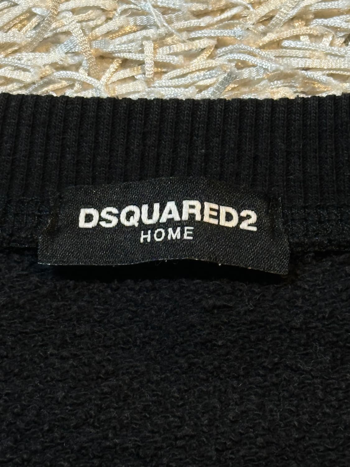 디스퀘어드2 스펠로고 맨투맨 블랙 상품이미지4