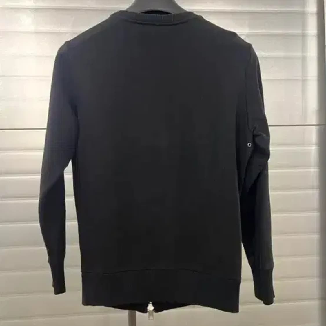 DIESEL 블랙 지퍼 맨투맨 S 90 상품이미지5