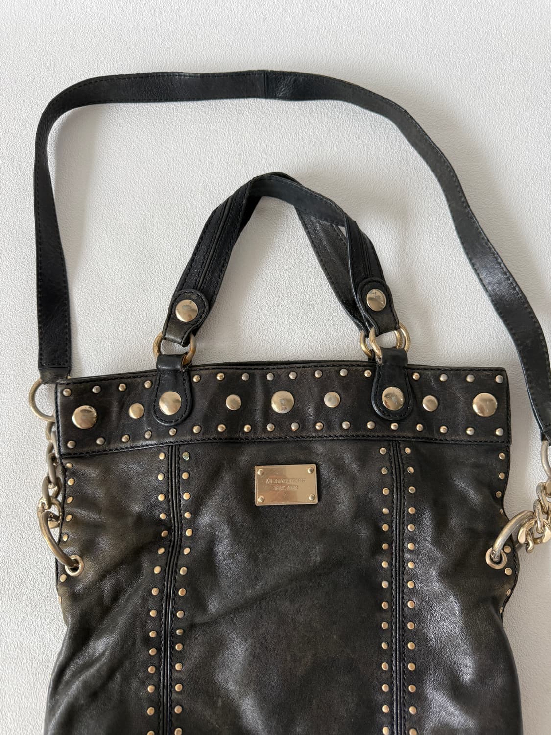 마이클코어스(MICHAEL KORS) 레더 스터드 토트 숄더백 상품이미지4