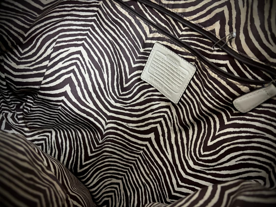 [Coach Y2K] Beige Flowers Detail Over-Si 상품이미지6