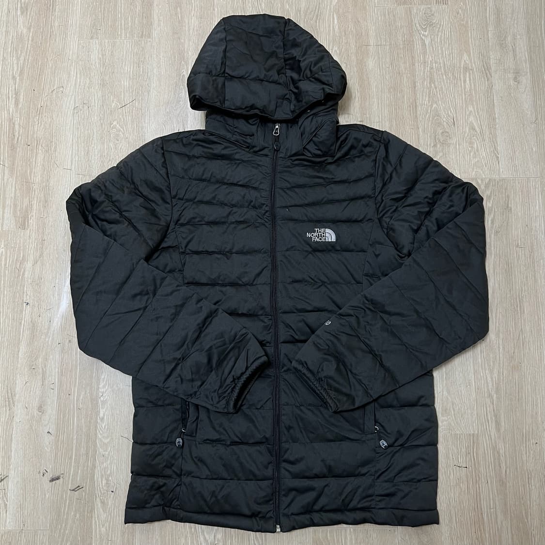 노스페이스 남성 라이트 700 후드 경량패딩 L/100  상품이미지1