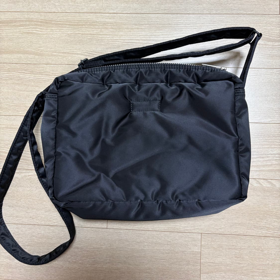 요시다포터 porter 탱커 숄더백 블랙 라지 L 신형 (미사용에가까움) 상품이미지2