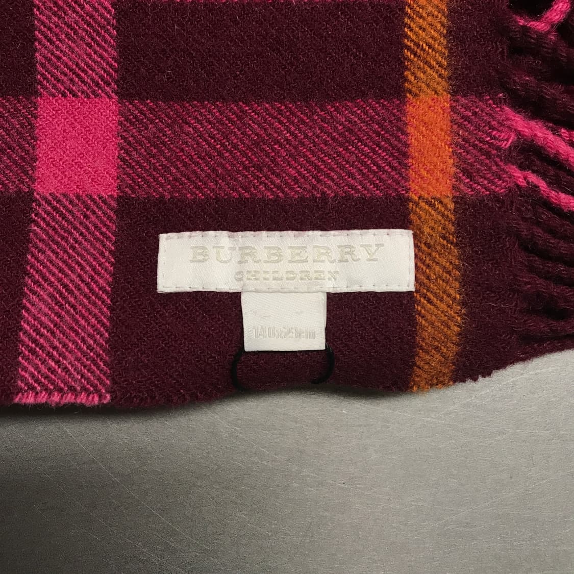 버버리 정품 캐시미어 머플러 버건디 상품이미지4