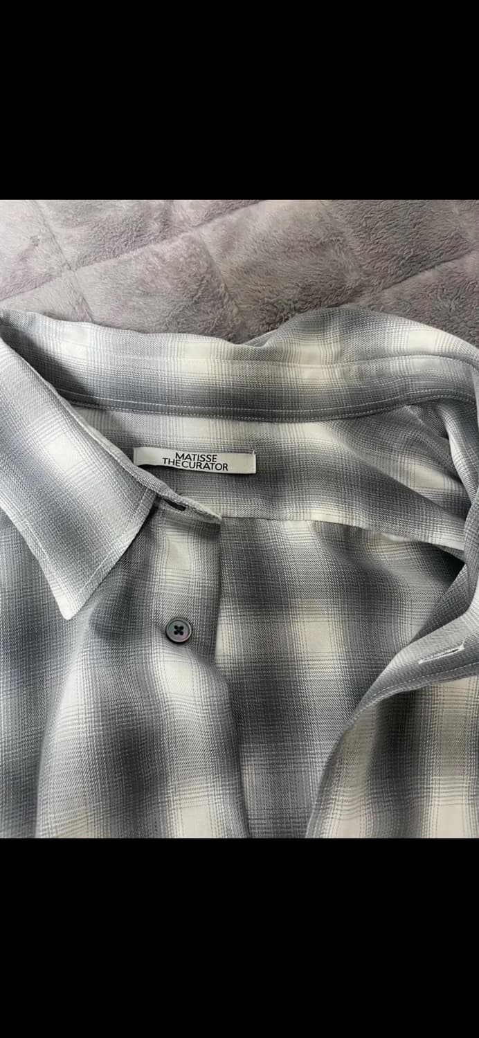 마티스더큐레이터 1PK 옴브레 셔츠 블랙 2사이즈 상품이미지3