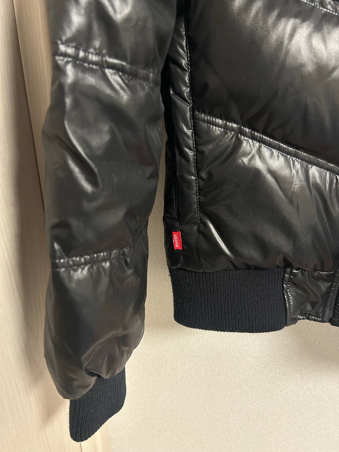 리바이스 블랙 숏패딩 상품이미지3